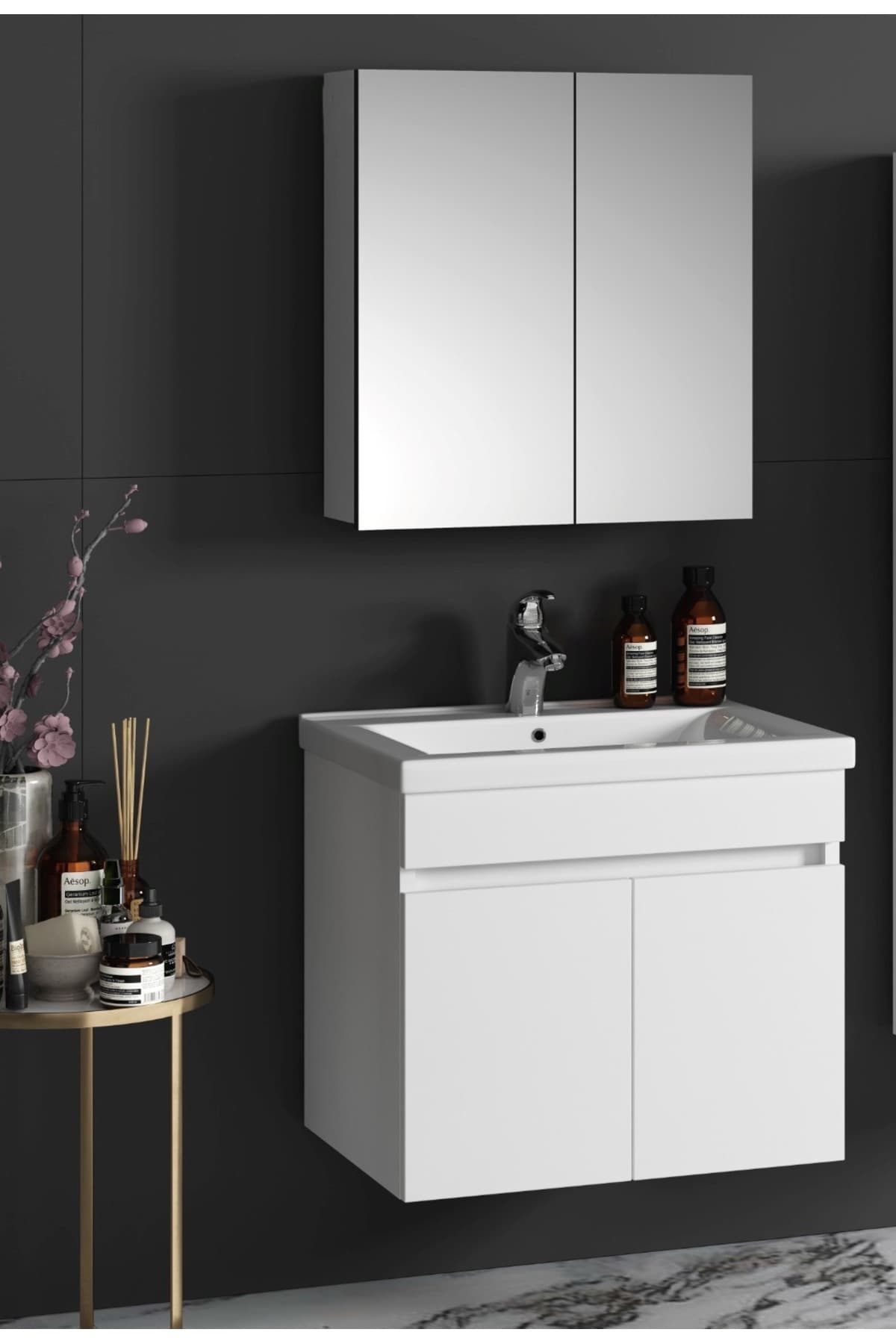 Çiğdem 65 cm Beyaz MDF Seramik Lavabolu Asma Banyo Dolabı Takımı